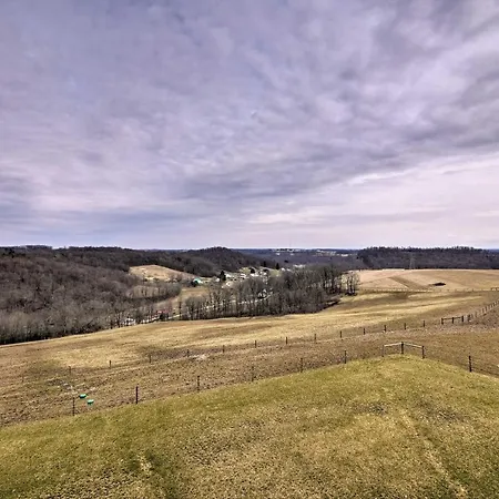 Luxe Amish Country Apartment With Rooftop Terrace!